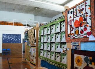 https://nevadagram.com/wp-content/uploads/Ely-Aug16-quilts-hung-to-display.jpg