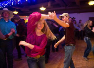 Country Dancing , Elko Nevada