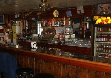 Taylor Canyon Club bar Tuscarora 2